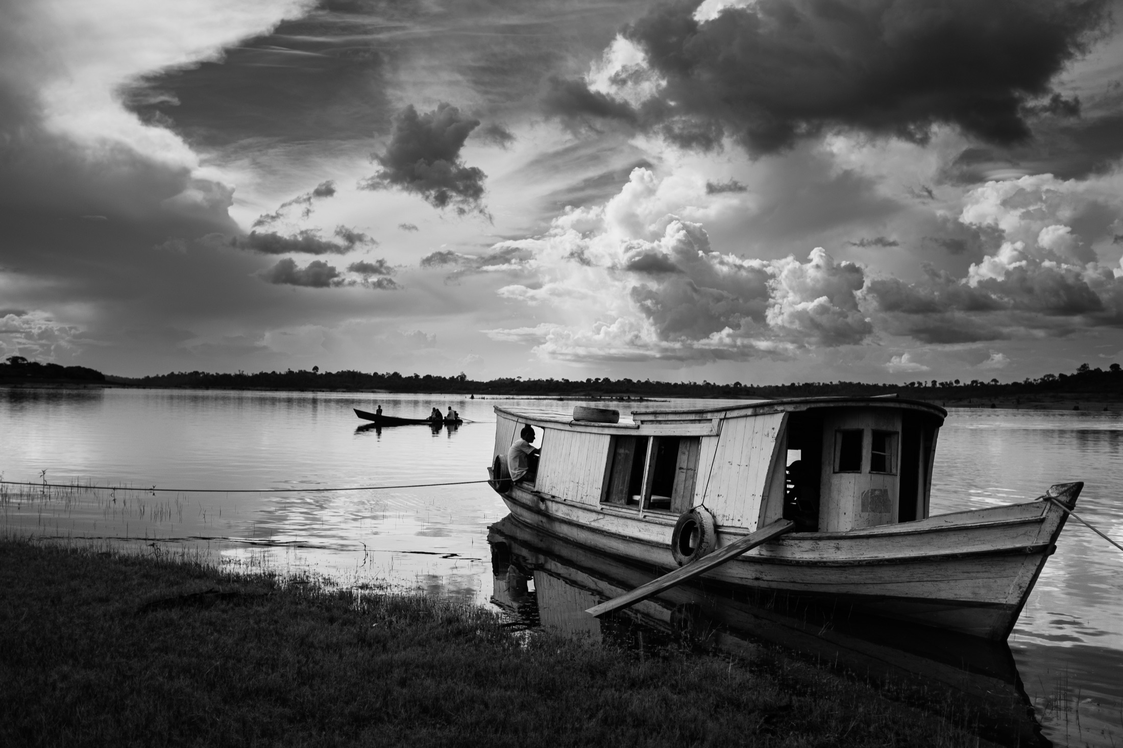 Barco no lago de Tucuruí